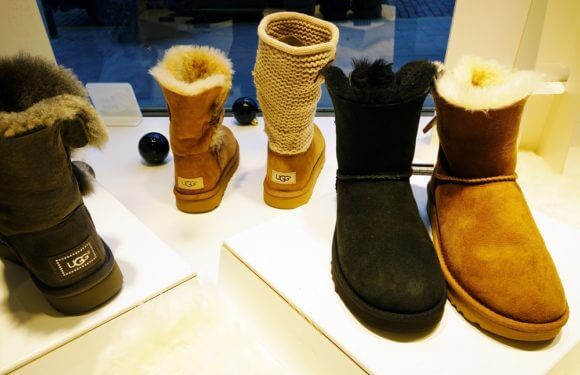 Useful Tips to Differentiate Original UGG Boots from Fake UGG