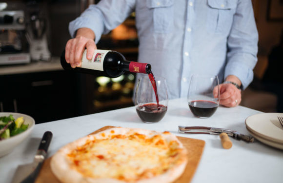 Best 6 Wines to Pair with Italian Food to Appreciate Your Meal