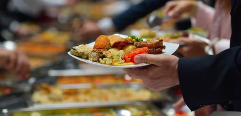 Why Would You Choose the Mini Buffet Catering Services?