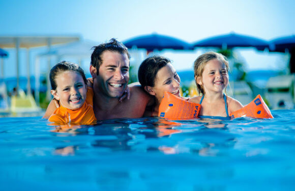 7 Tips to Follow When Looking for Family-Friendly Hotel