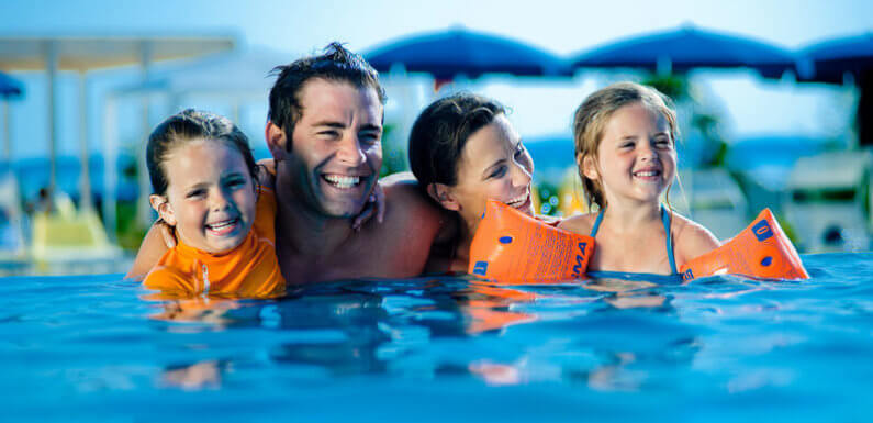7 Tips to Follow When Looking for Family-Friendly Hotel