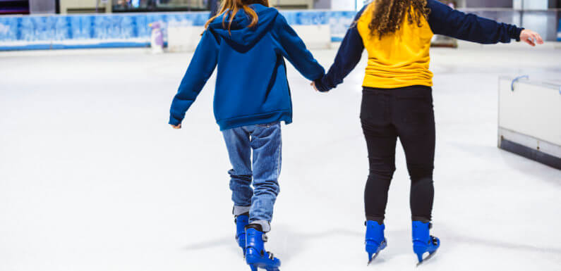How to Enjoy Ice Skating in Geneva – Top 5 Ice Skating Rinks