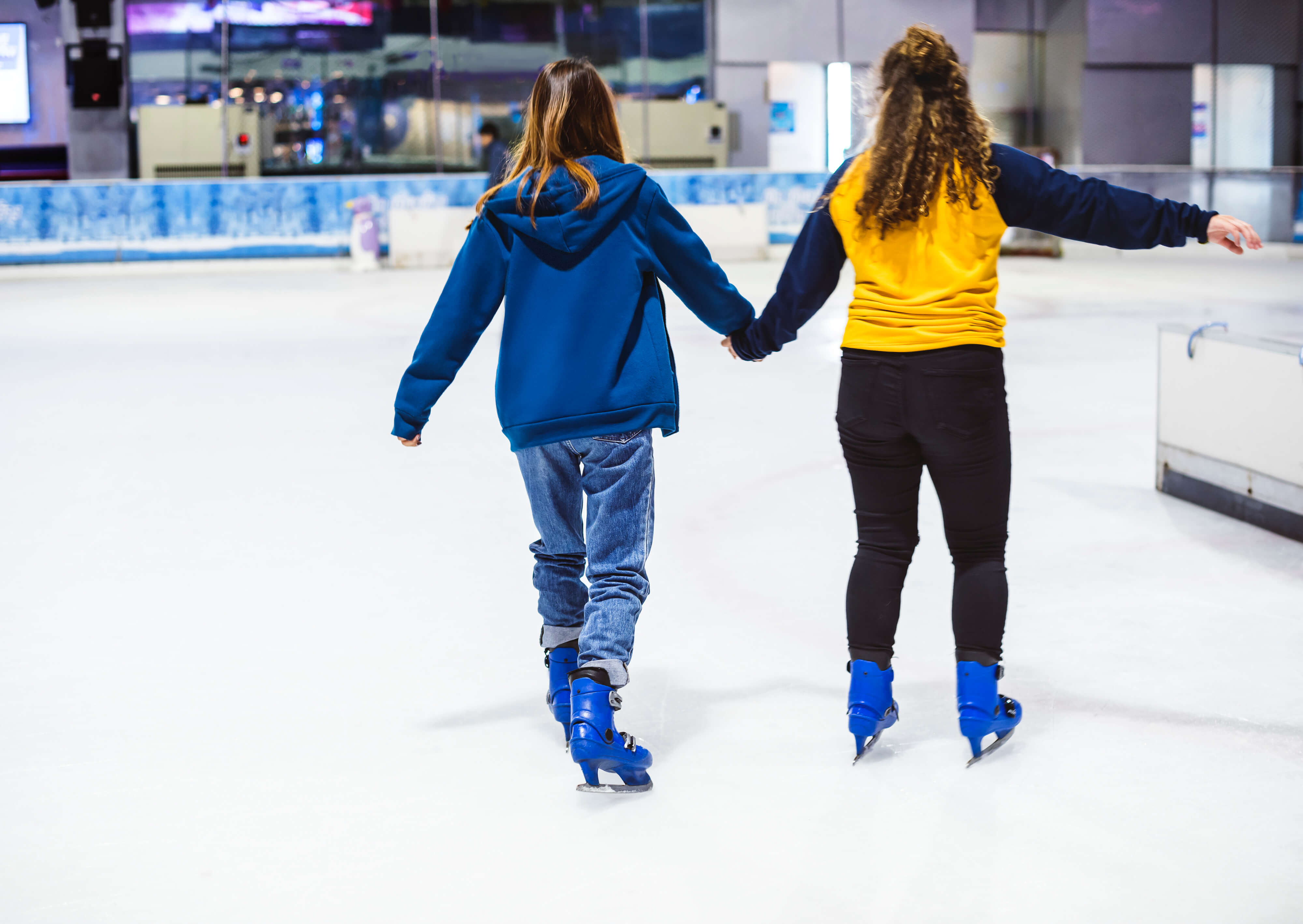 skating on ice tour