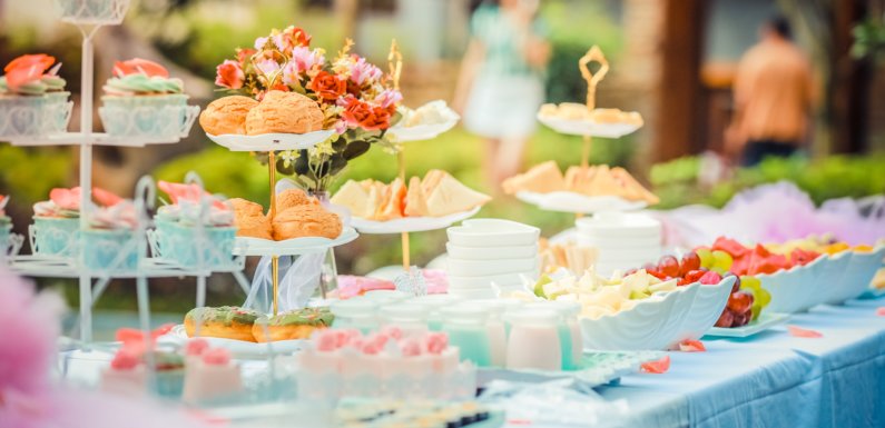 Ideas for Wedding Food Stations