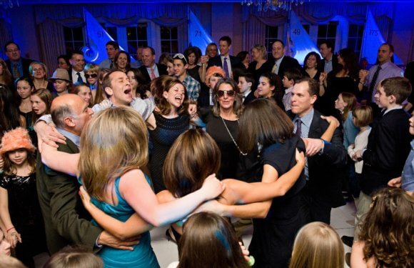 A Guest’s Guide to Attending a Bar Mitzvah