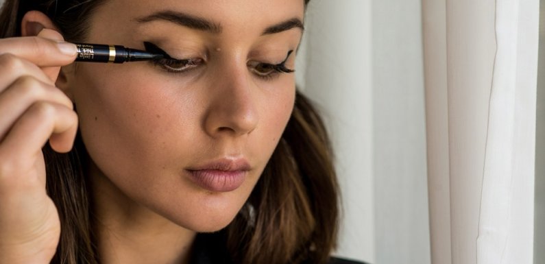 5 Useful Eyeliner Tips and Tricks That Will Save You Time and Effort