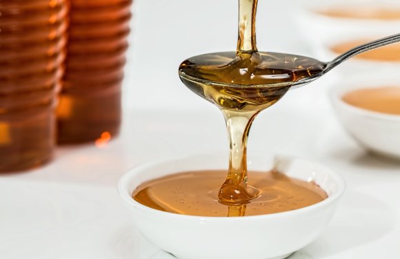 5 Ways Honey Improves Your Health and Metabolism