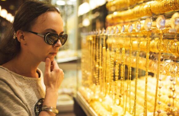 Designer Gold Jewellery: How to Spot a Fake