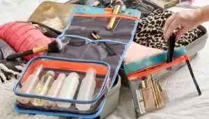 Makeup Products To Pack When You Travel